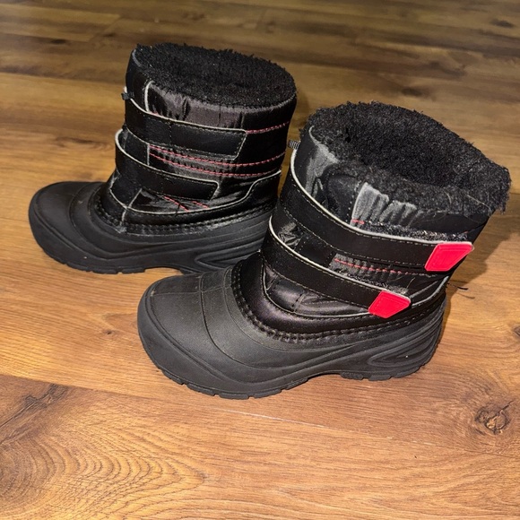 Black Winter snow Boots 11c - Picture 2 of 6